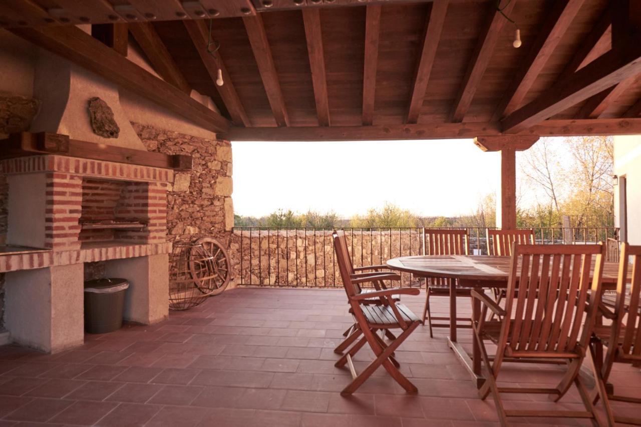 Casa Rural Victoriano Pedraza Rades de Abajo Bagian luar foto